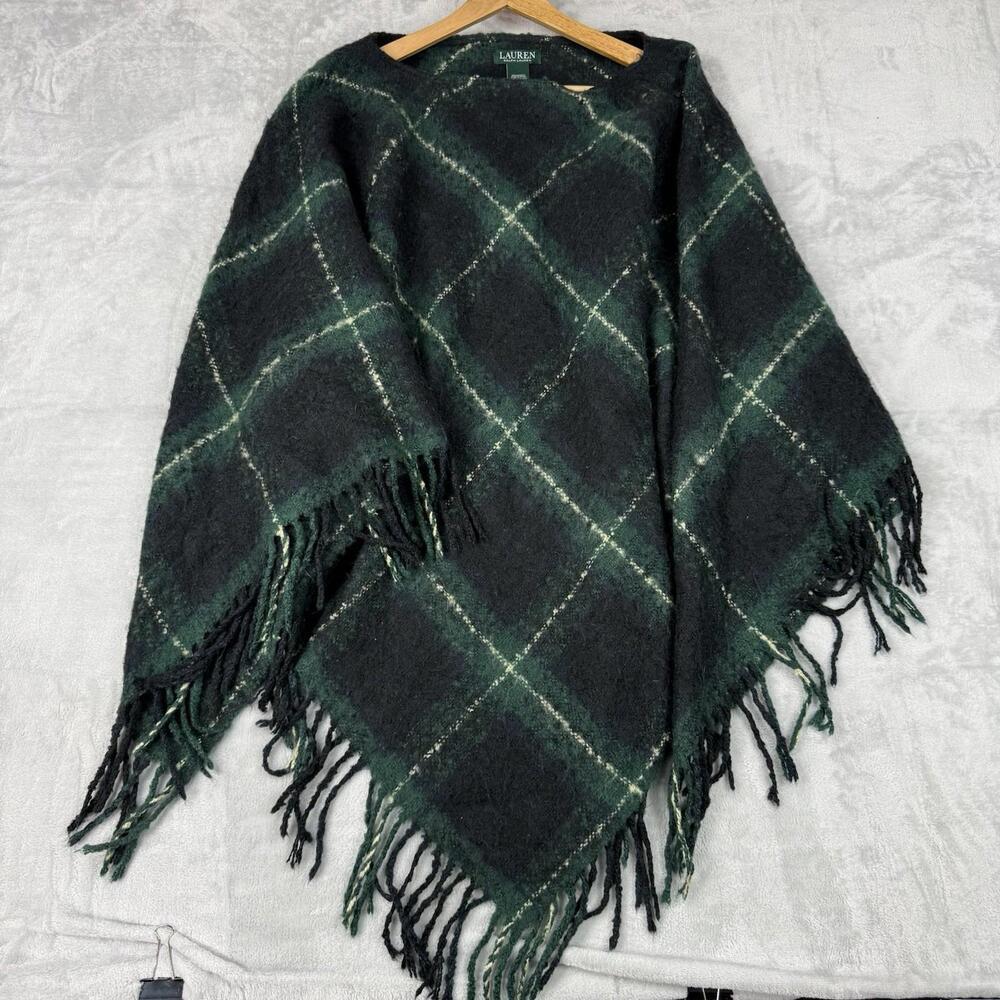 Lauren Ralph Lauren Classic Plaid Fringe Poncho Shawl Green One Size Wrap Soft - Picture 2 of 8